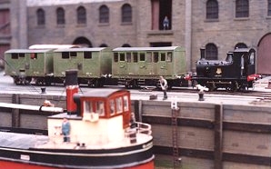 Even the Dock has a passenger train ! Based on the Devenport Dockyard  set, all the coaches are scratchbuilt.